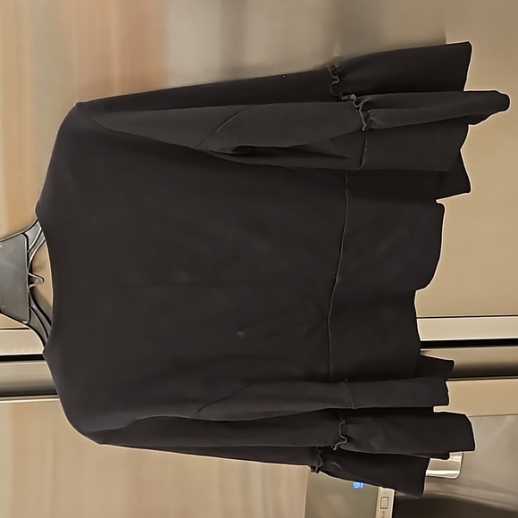 💕VERONICA M💕 Open Front 3/4 Ruffle Bell Sleeve Jacket ~ Black Medium - Picture 2 of 6